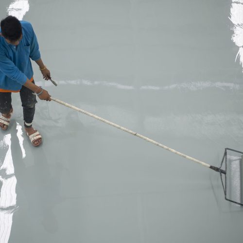 A worker application of epoxy floor